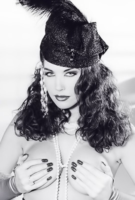 Seana Ryan Penthouse Vault Glamour Highlights Hollywood Hope In 1995