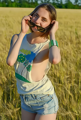 Zhy Zhy Spreads Legs In Sheer Camisole Outdoors For Steamy Striptease